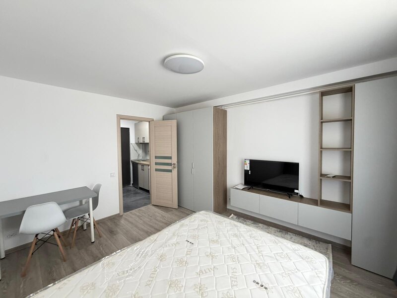 Titan, garsoniere de vanzare rate la dezvoltator,