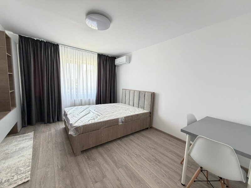 Titan, garsoniere de vanzare rate la dezvoltator,