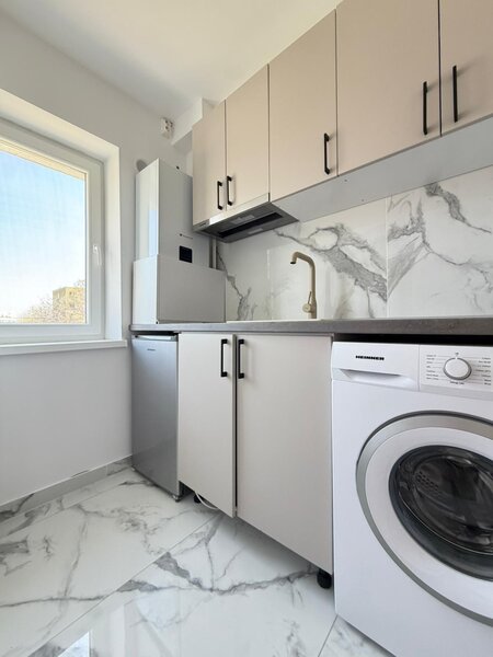 Titan, garsoniere de vanzare rate la dezvoltator,